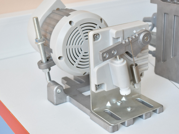 Сервомотор (сервопривод) Aurora SM-750 (750Вт) с внешним позиционером иглы от магазина Promily в Санкт-Петербурге