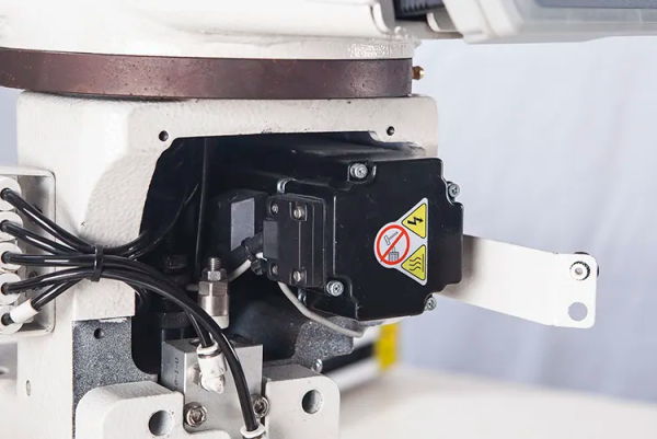 Juita JTK10H поворотная голова от магазина Promily в Санкт-Петербурге